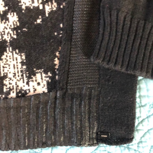 Patterned Crop Sweater - Picture 4 of 7